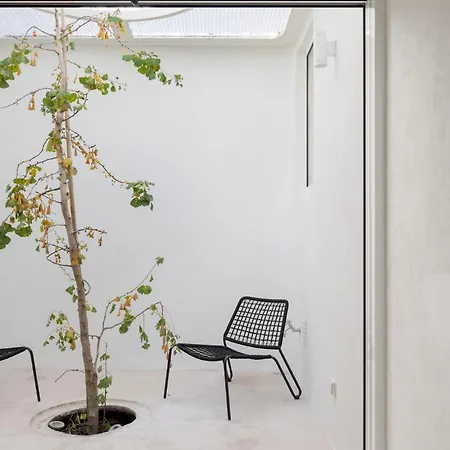 Architectural Gem In Santa Catarina Appartement Lisboa