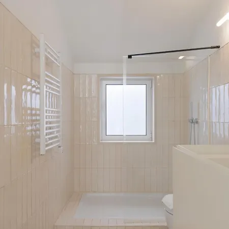 Architectural Gem In Santa Catarina Appartement Lisboa