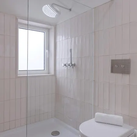 Appartement Architectural Gem In Santa Catarina *