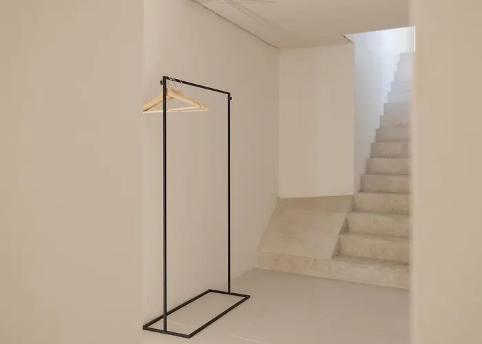 Architectural Gem In Santa Catarina Appartement